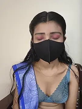 Snapshot of Rubina_69 chatting on May 2026 01:00:01 AM Rubina 69 online show from May 2026 01:00:01 AM
