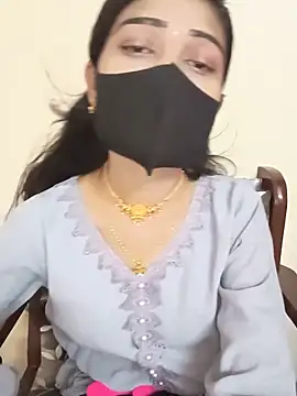 Snapshot of Rubina_69 chatting on June 2026 02:52:01 PM Rubina 69 online show from June 2026 02:52:01 PM