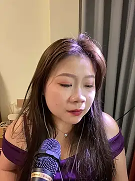 Snapshot of Bell_26 chatting on March 2026 09:21:02 PM Bell 26 online show from March 2026 09:21:02 PM