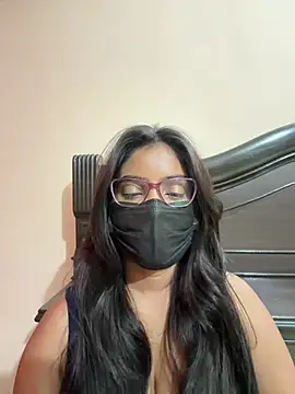 Snapshot of nikki_catz chatting on July 2026 05:01:02 PM nikki catz online show from July 2026 05:01:02 PM