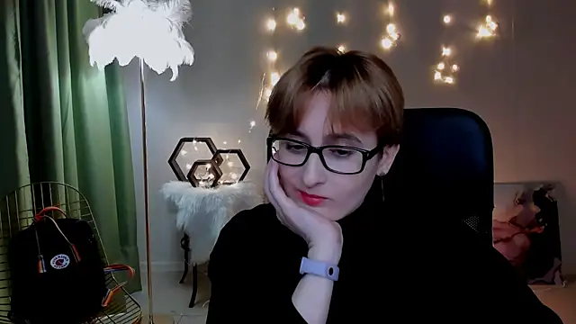 LixeLuna online show from March 2026 06:31:02 AM