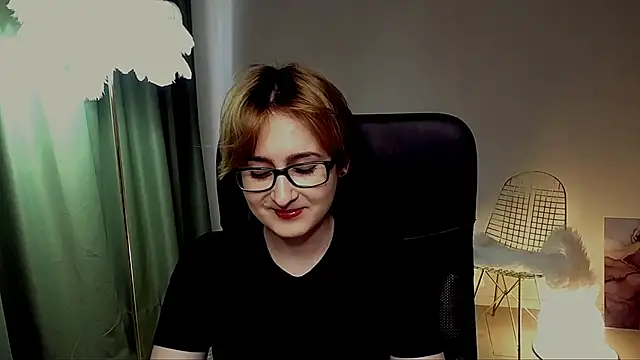 LixeLuna online show from May 2026 06:33:01 AM