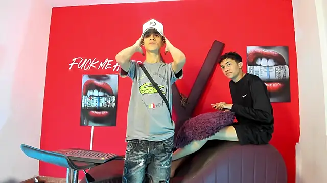 SKYN MAN online show from March 2026 07:20:02 AM