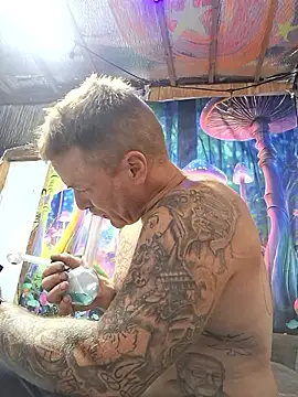 drednasty online show from May 2026 09:32:02 PM