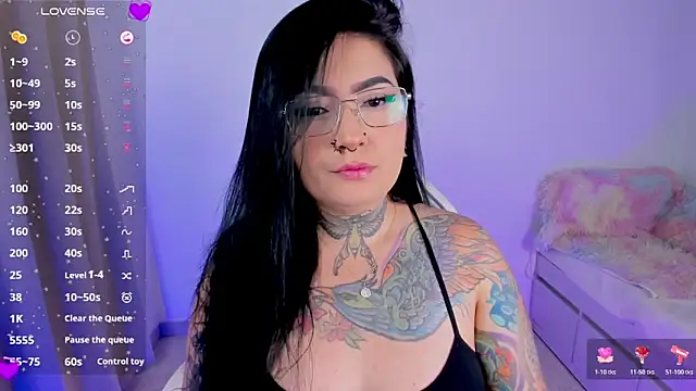 heeyy kitty online show from April 2026 02:23:02 PM