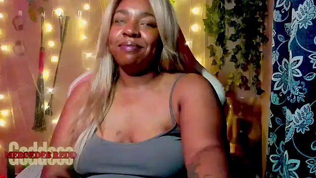 Goddess MercedesRedd online show from June 2026 01:49:01 PM