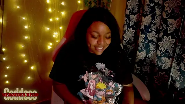 Snapshot of Goddess_MercedesRedd chatting on July 2026 04:16:01 PM Goddess MercedesRedd online show from July 2026 04:16:01 PM
