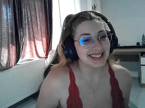 RyonaRyaa online show from April 2026 09:10:01 AM