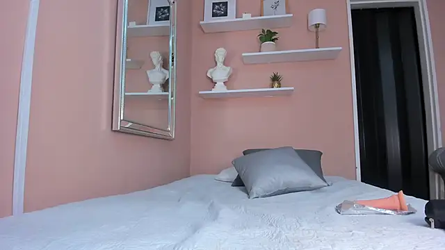 Kat 44 online show from April 2026 07:09:02 PM