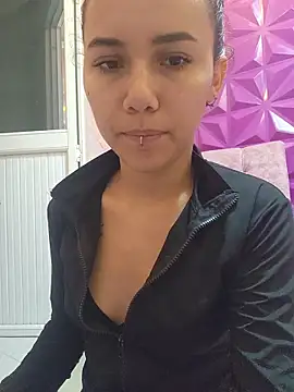 Isabella Stark online show from March 2026 11:24:01 AM