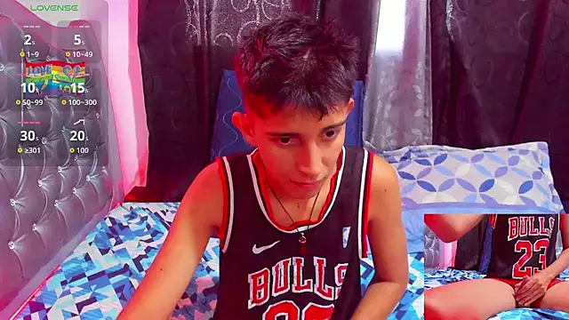 gomitaboy1 online show from March 2026 06:16:02 PM