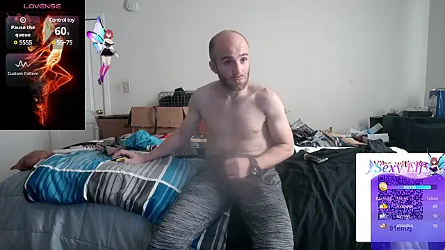 Snapshot of CirclingClass chatting on February 2025 11:37:02 PM CirclingClass online show from February 2025 11:37:02 PM