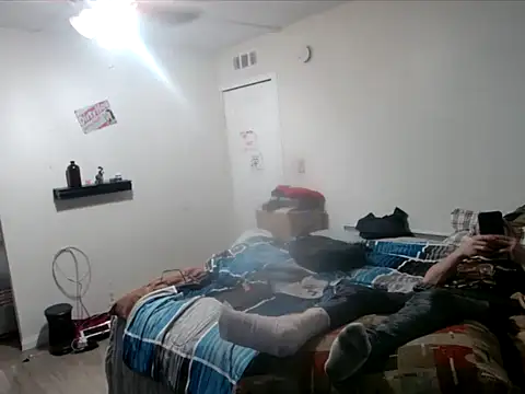 Snapshot of CirclingClass chatting on February 2025 10:48:02 AM CirclingClass online show from February 2025 10:48:02 AM