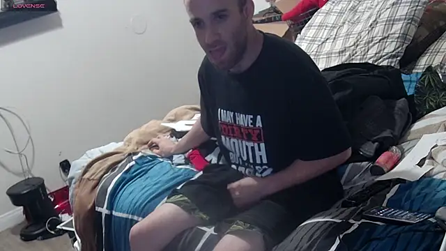 Snapshot of CirclingClass chatting on February 2025 08:11:02 AM CirclingClass online show from February 2025 08:11:02 AM