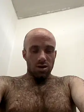 Snapshot of CirclingClass chatting on March 2025 12:17:02 AM CirclingClass online show from March 2025 12:17:02 AM