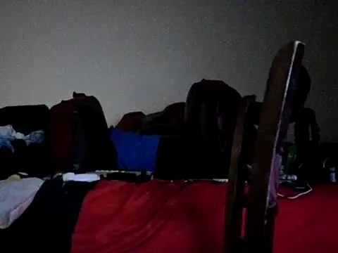 Snapshot of CirclingClass chatting on November 2025 12:18:02 PM CirclingClass online show from November 2025 12:18:02 PM