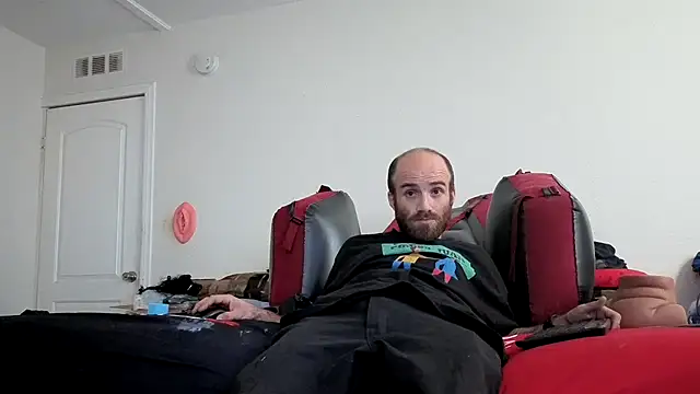 Snapshot of CirclingClass chatting on November 2025 10:33:02 PM CirclingClass online show from November 2025 10:33:02 PM