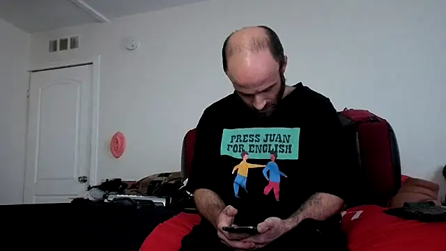 Snapshot of CirclingClass chatting on November 2025 05:39:01 PM CirclingClass online show from November 2025 05:39:01 PM