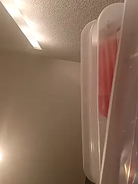 luckilyfound3 online show from March 2026 06:04:01 PM