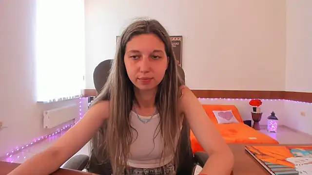 Snapshot of Ellina_Star chatting on July 2026 08:10:01 AM Ellina Star online show from July 2026 08:10:01 AM
