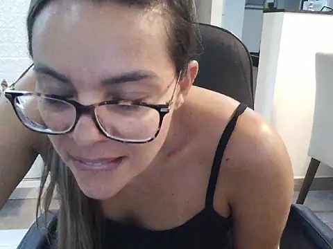 VibeProibida online show from May 2026 09:53:02 PM