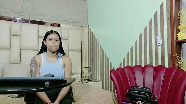 VikyANDfer online show from March 2026 12:31:01 PM