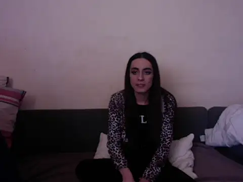 chiara-mario online show from March 2026 11:04:01 AM