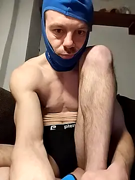 MatusCaddy online show from April 2026 02:49:02 AM