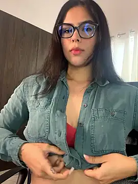 Cristal Williams online show from March 2026 12:11:01 PM
