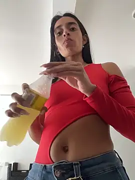 Snapshot of leilani_X chatting on May 2026 12:45:01 PM leilani X online show from May 2026 12:45:01 PM