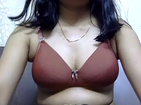 kAVYA 05 online show from March 2026 05:51:01 PM