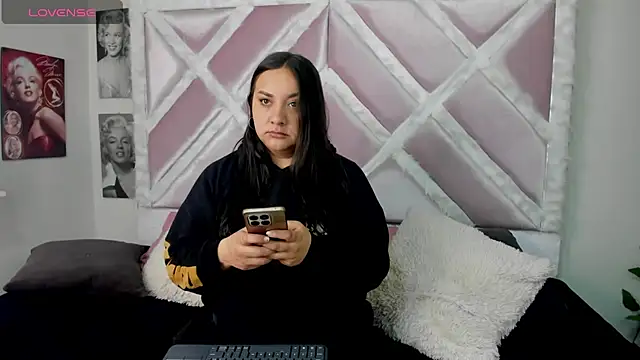 Lele 669 online show from March 2026 01:38:02 PM