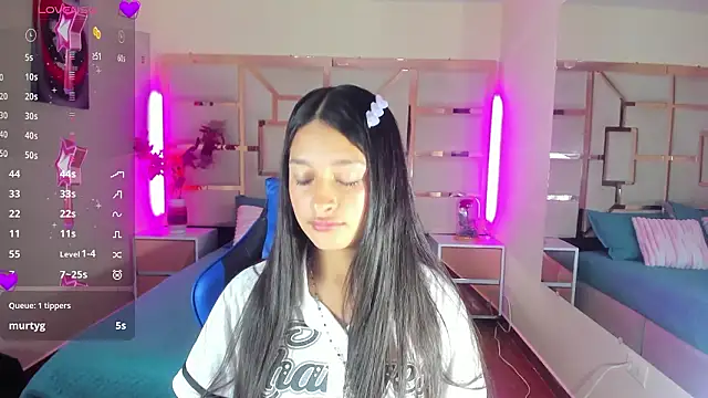 sofia belmont online show from March 2026 01:52:01 PM