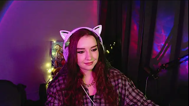 Snapshot of Celia_Sensual_ chatting on May 2026 06:26:02 PM Celia Sensual online show from May 2026 06:26:02 PM
