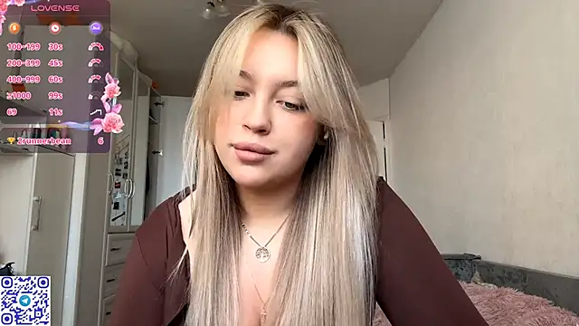 WonderedFlair online show from March 2026 07:23:01 AM