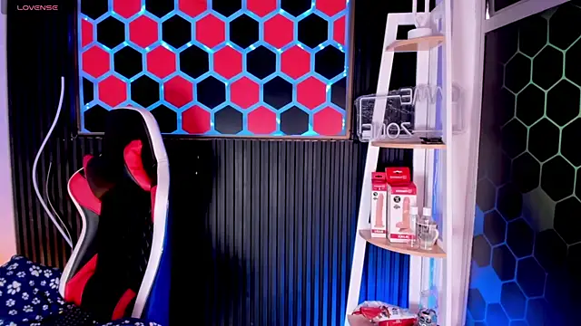Cristopher Wild online show from April 2026 08:57:02 PM