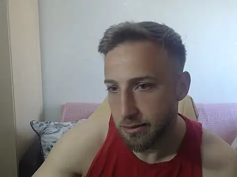 Snapshot of BlondEagleMuscle chatting on May 2026 10:10:02 AM BlondEagleMuscle online show from May 2026 10:10:02 AM