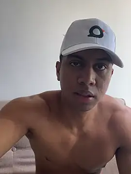 Snapshot of Paulcreewx chatting on March 2026 03:04:02 PM Paulcreewx online show from March 2026 03:04:02 PM