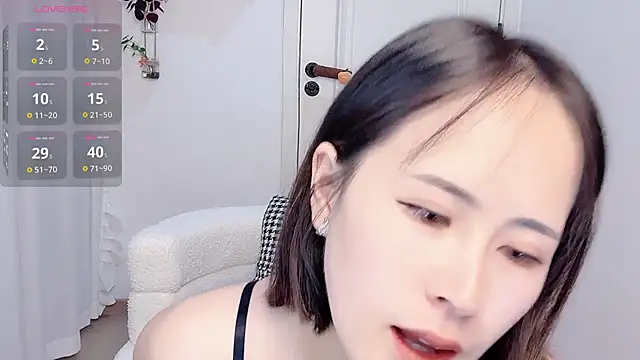 Xiaoyu-99 online show from May 2026 04:06:02 PM