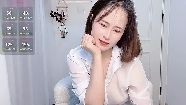 Snapshot of Xiaoyu-99 chatting on June 2026 03:58:01 PM Xiaoyu-99 online show from June 2026 03:58:01 PM