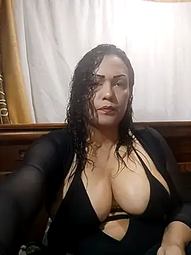 Snapshot of maroita chatting on May 2026 01:50:01 PM maroita online show from May 2026 01:50:01 PM