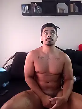 Snapshot of victordamn18 chatting on May 2026 06:02:02 PM victordamn18 online show from May 2026 06:02:02 PM