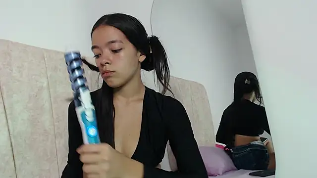 Dulceboteroph online show from March 2026 05:18:02 PM