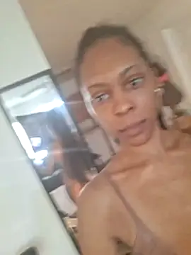 Lollypopp6 online show from March 2026 10:43:01 PM