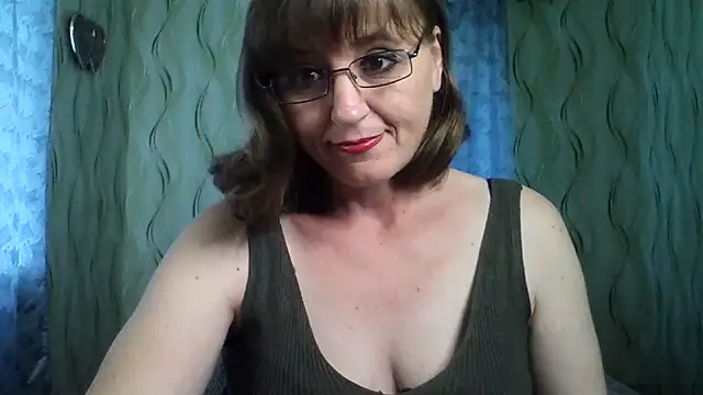 Snapshot of Alisaprice077 chatting on June 2026 09:24:02 AM Alisaprice077 online show from June 2026 09:24:02 AM
