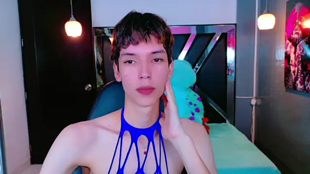 Stefany PiInk online show from May 2026 12:37:02 PM