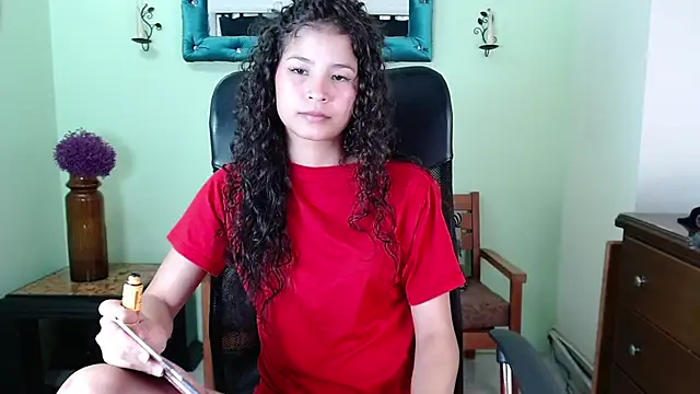 ChalonVera online show from June 2026 08:02:02 PM