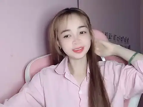 Odile068 online show from April 2026 04:49:01 PM