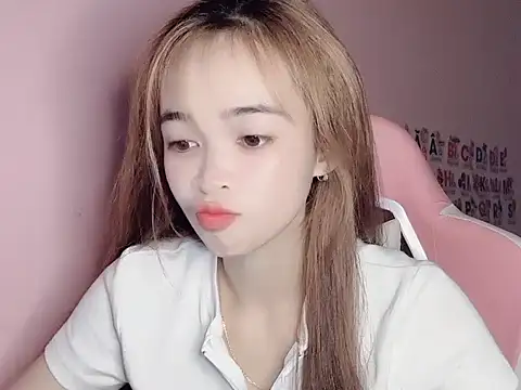 Odile068 online show from April 2026 05:16:02 PM
