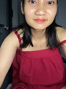 -Lilyn- online show from April 2026 06:17:01 PM